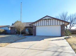 6924 SW Beta Ave, Lawton, OK 73505