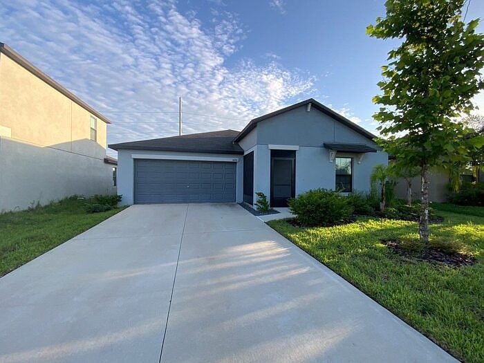 1st image of 11214 Leland Groves Dr