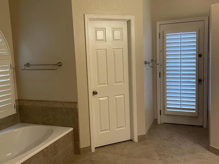 3630 E Goldfinch Gate Ln — Photo 15