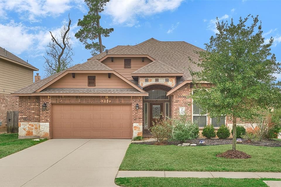 Welcome Home to 1038 Cedar Lake Court in Jacobs Reserve!