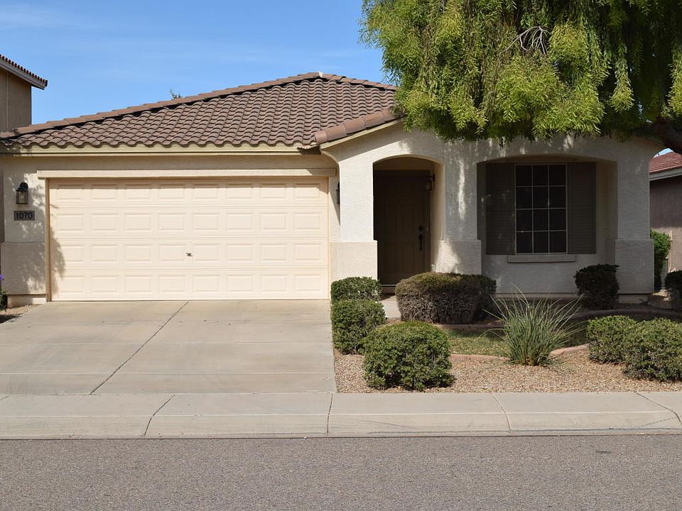 1st image of 1070 E Daniella Dr