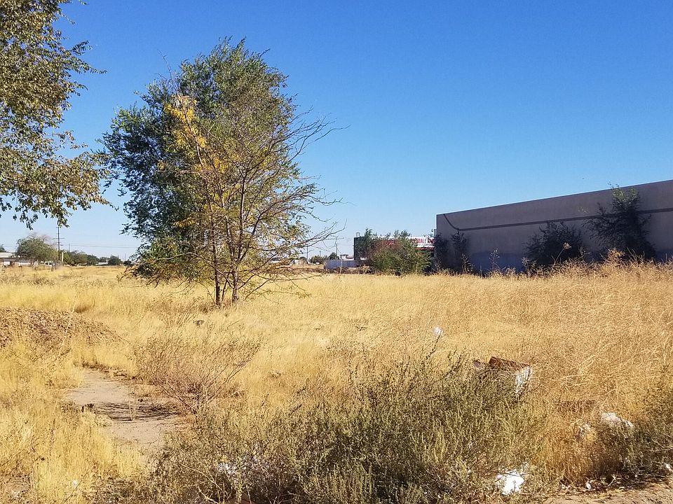 1st image of 26th Street East St