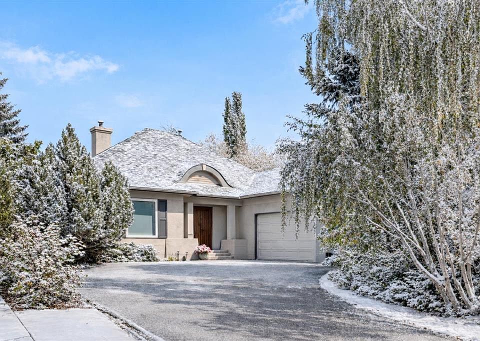 1st image of 33 S Ridge Pointe Dr