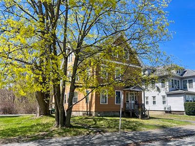 9 Holland Rd, Worcester, MA, 01603