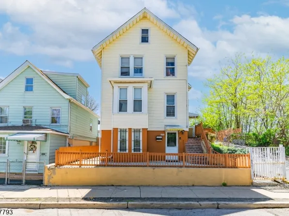 420 Mechanic St, City Of Orange Twp., NJ 07050