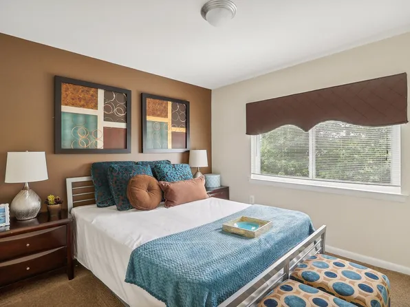 Andrews Ridge Apartments