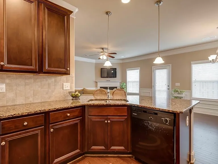 426 Woodbark Ct — Photo 19