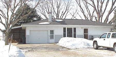 1st image of 209 S Logan St