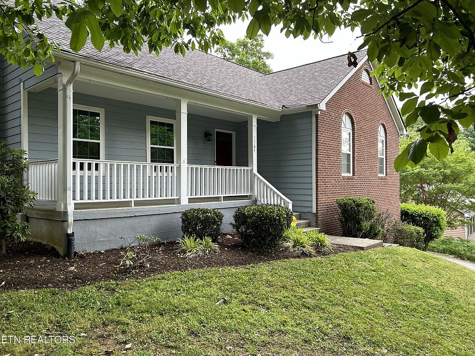 1st image of 1704 Capitol Blvd
