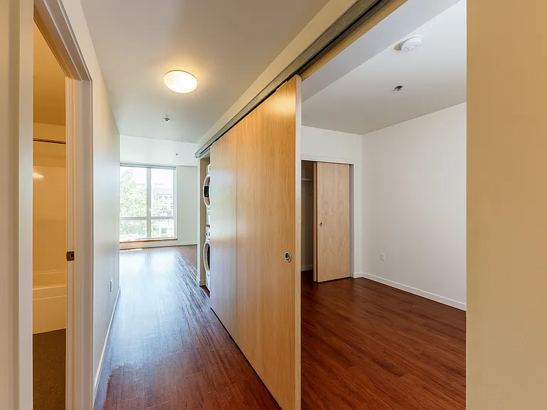 Lower_Burnside_Lofts_032