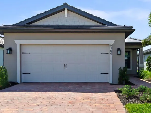 6384 Honor Way Ave, Maria, FL 34142