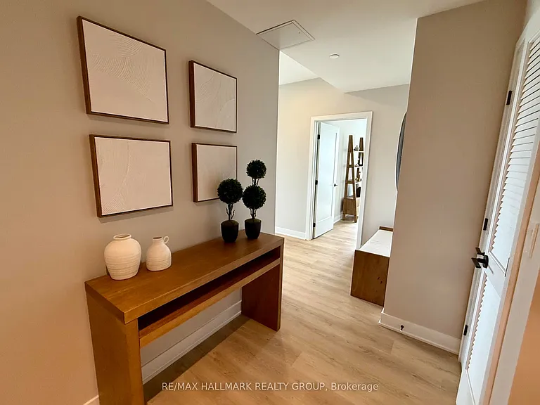 275 Carling Ave #709 — Photo 29