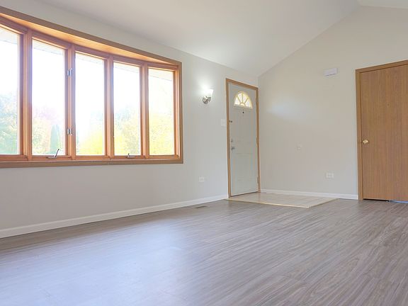 3rd image of 2517 John Bourg Dr