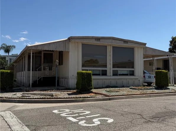 158 Sir Damas Dr, Riverside, CA 92507