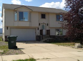 1987 E Fountain Dr, Post Falls, ID 83854