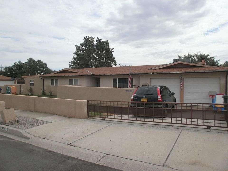 1st image of 10110 Madeline Dr NW