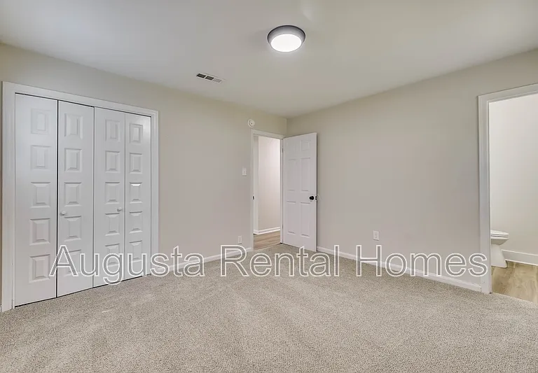 3413 Charing Cross Ct — Photo 24