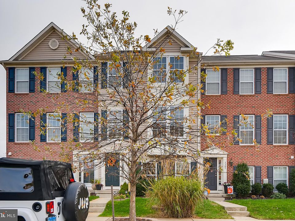 2nd image of 3303 Goldeneye Cir