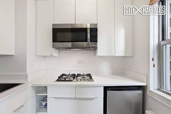 Sold by Citi Habitats | media 3