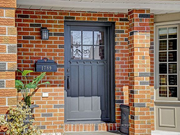 2nd image of 1789 Turnberry Rd