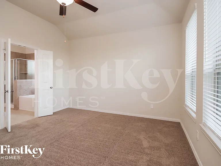 2826 Torrey Pines Dr #DO — Photo 9