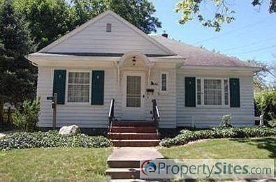 1st image of 313 Orchard St