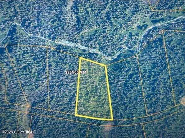 L3 S B St #7, Talkeetna, AK 99676