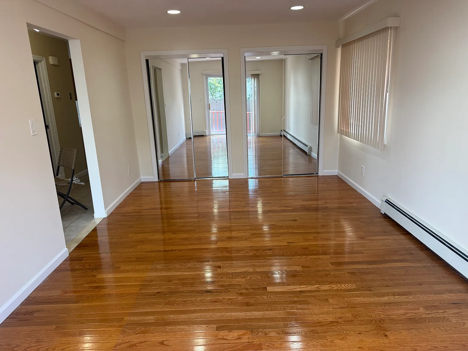 Deirving St, Oceanside — Photo 4
