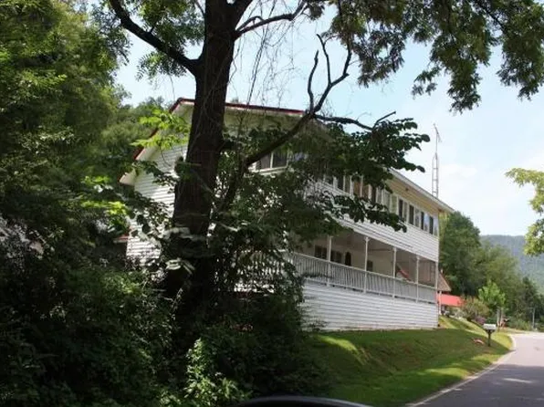 3605 Trail Hollow Rd, Hartford, TN 37753