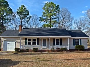 202 Wren Ln, Cheraw, SC 29520