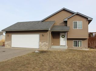 904 3rd St SW, Rice, MN 56367