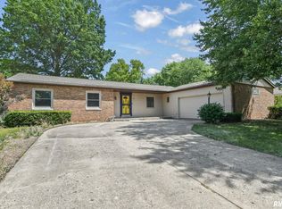2507 Lindsay Rd, Springfield, IL 62704