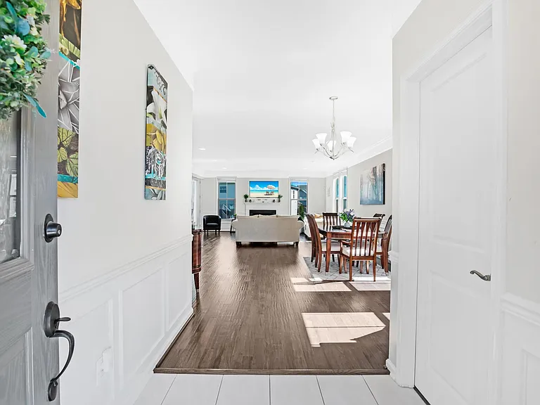 42526 Oxford Forest Cir — Photo 2