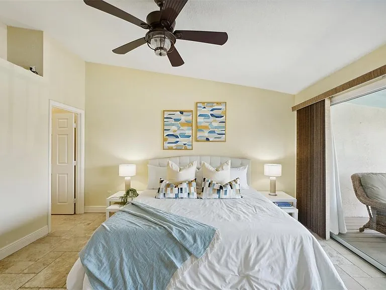 637 Pinellas Bayway S #105 — Photo 32