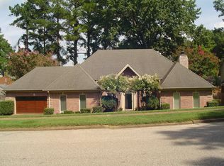 80 N East Yates Rd, Memphis, TN 38120