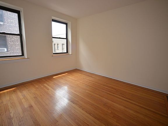 3rd image of 30-11 34th St #3G