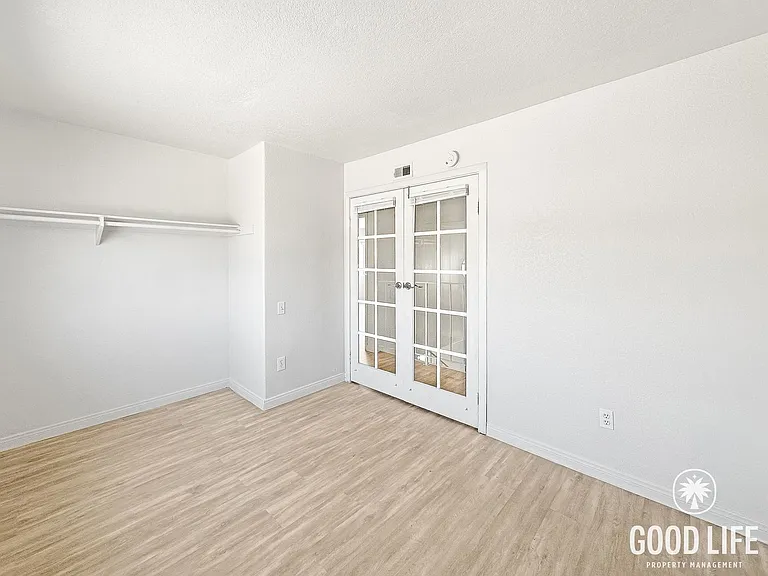 1311 Carnell Ct — Photo 21