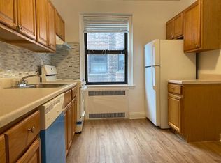 63-53 Haring St #609, Rego Park, NY 11374