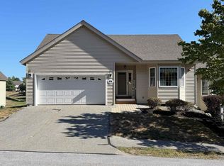 164 Hall Rd, Fremont, NH 03044