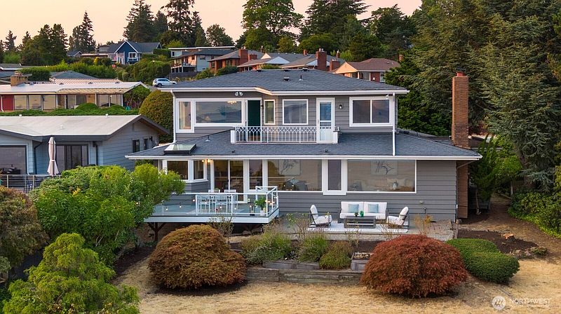 4th image of 4201 SW 109th Street