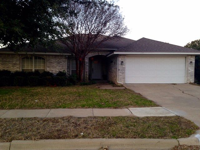 1st image of 203 Miramar Dr