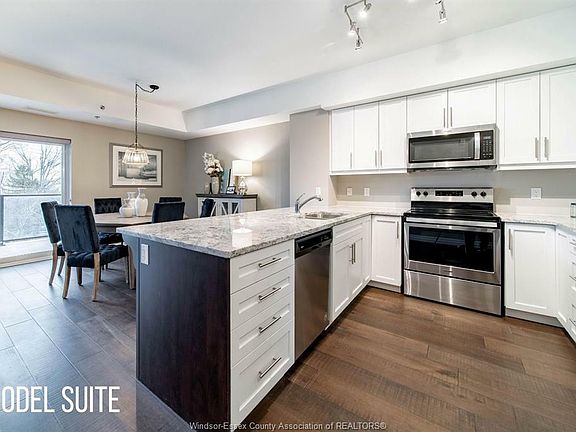 3rd image of 6 Park St #505