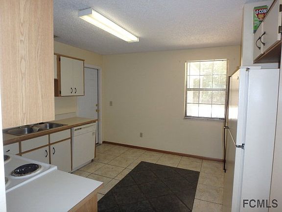 3rd image of 47 Welling Ln