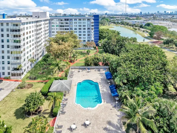 4400 Hillcrest Drive #605a, Hollywood, FL 33021