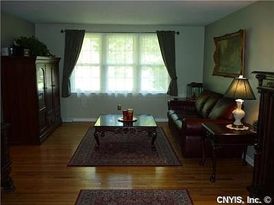 4th image of 4295 Ironwood Cir