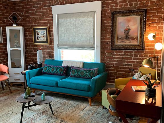 5th image of 1264 Bush St APT 5