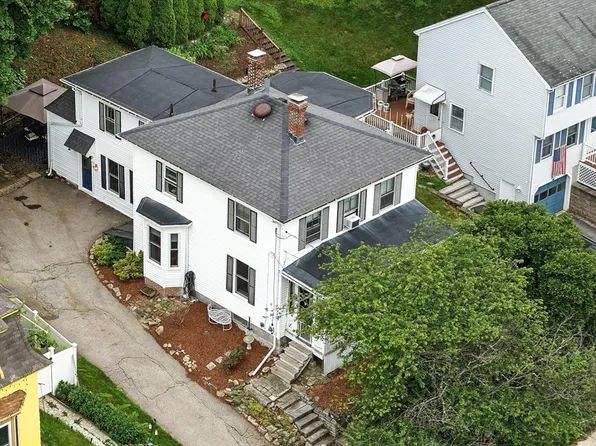 97 Newton St, Marlborough, MA 01752