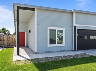 520 Whitefish Ln, Pasco, WA 99301