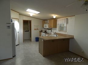 3rd image of 2670 W Jody Dr