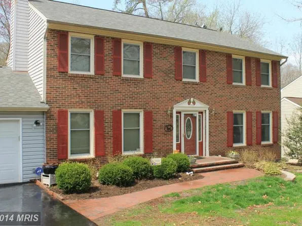 8416 Gambrill Ln, Springfield, VA 22153